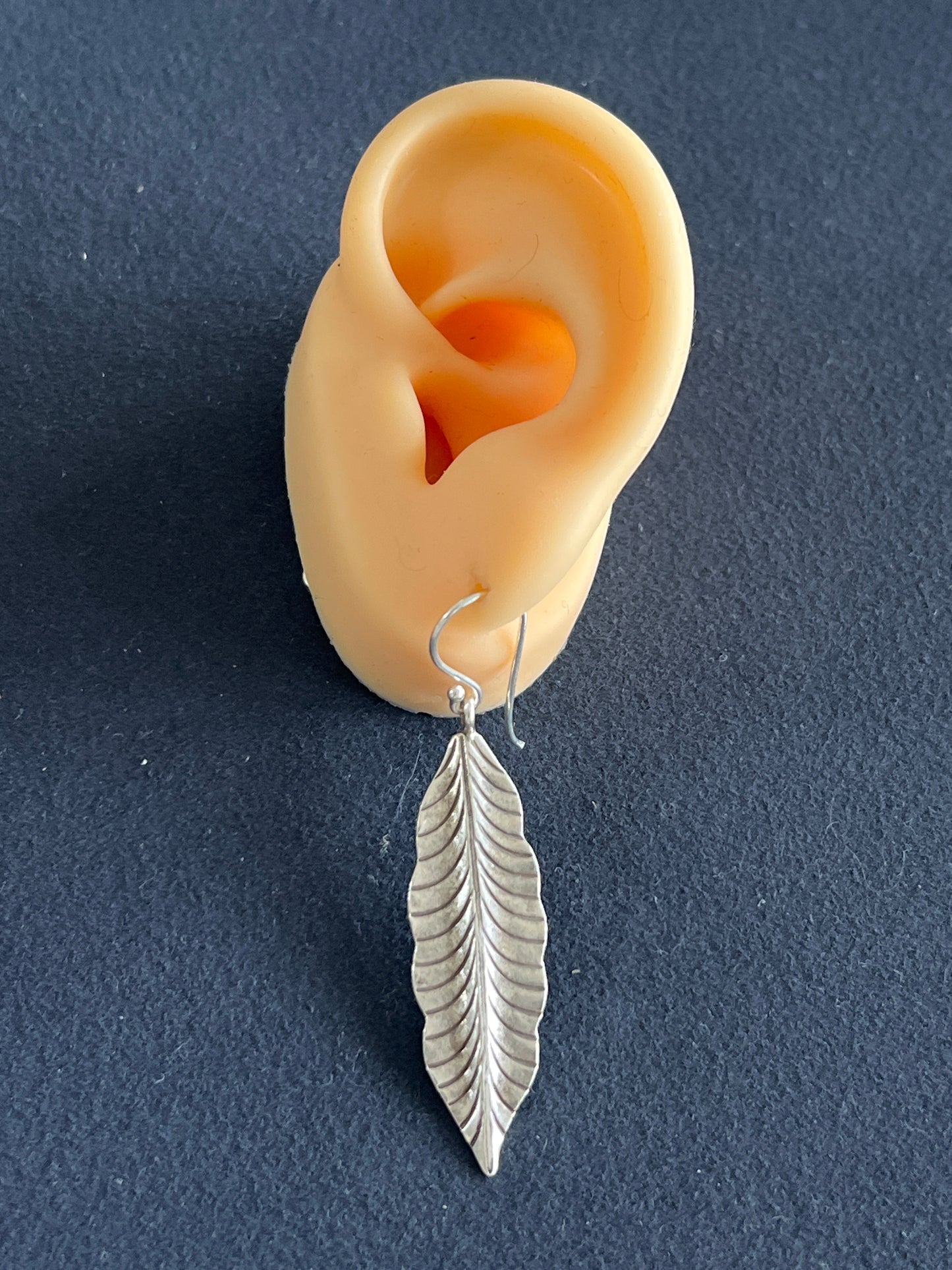 カレンシルバー フックピアス リーフ 約48×14mm(フック含まないサイズ)