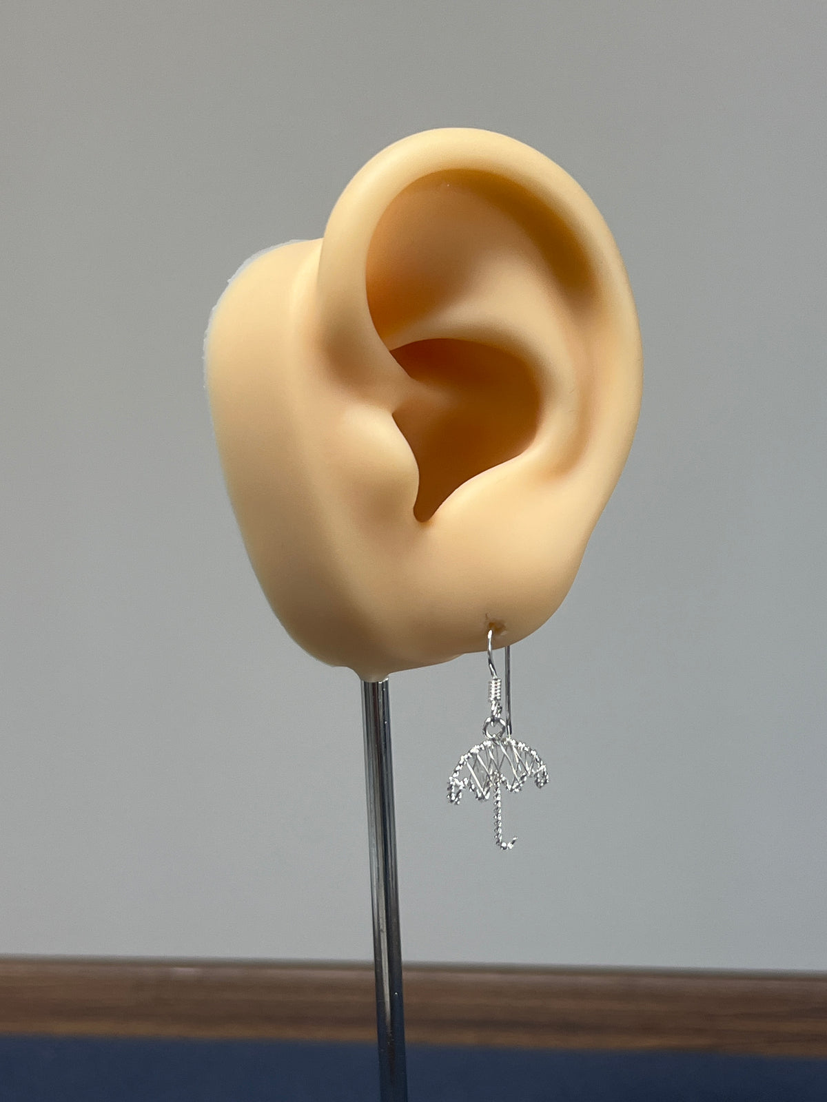 シルバー925 ピアス 約12.5×17mm 傘 ペア売り