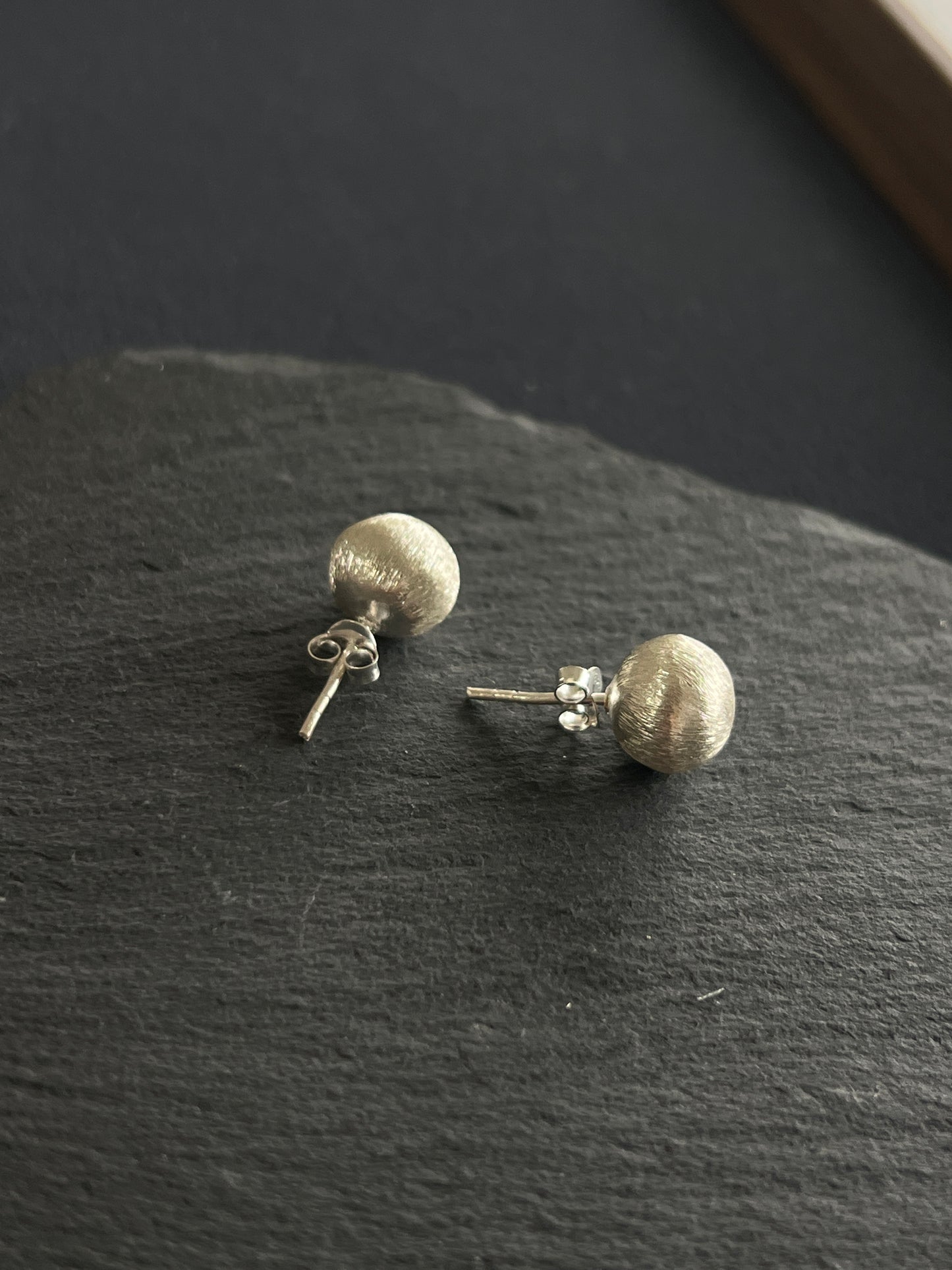 1ペア カレンシルバー スタッドピアス 10mm