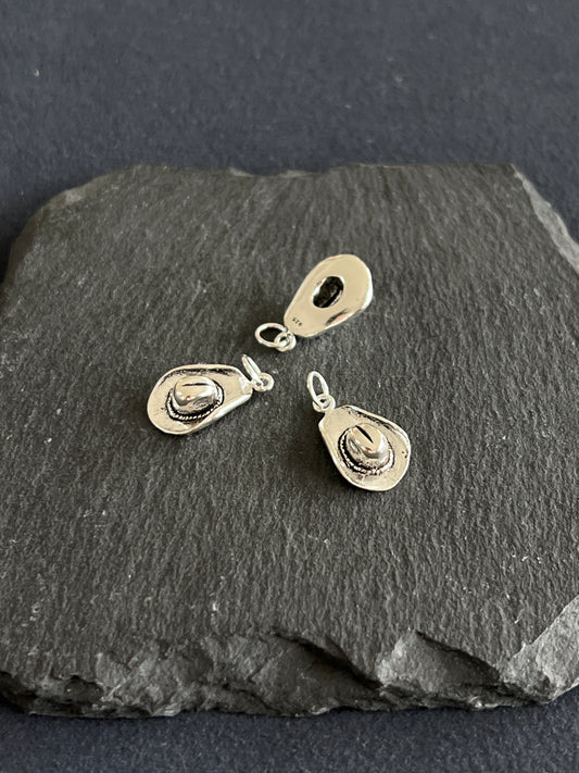 シルバー925 チャーム ハット 約21×11mm(丸カン込み）