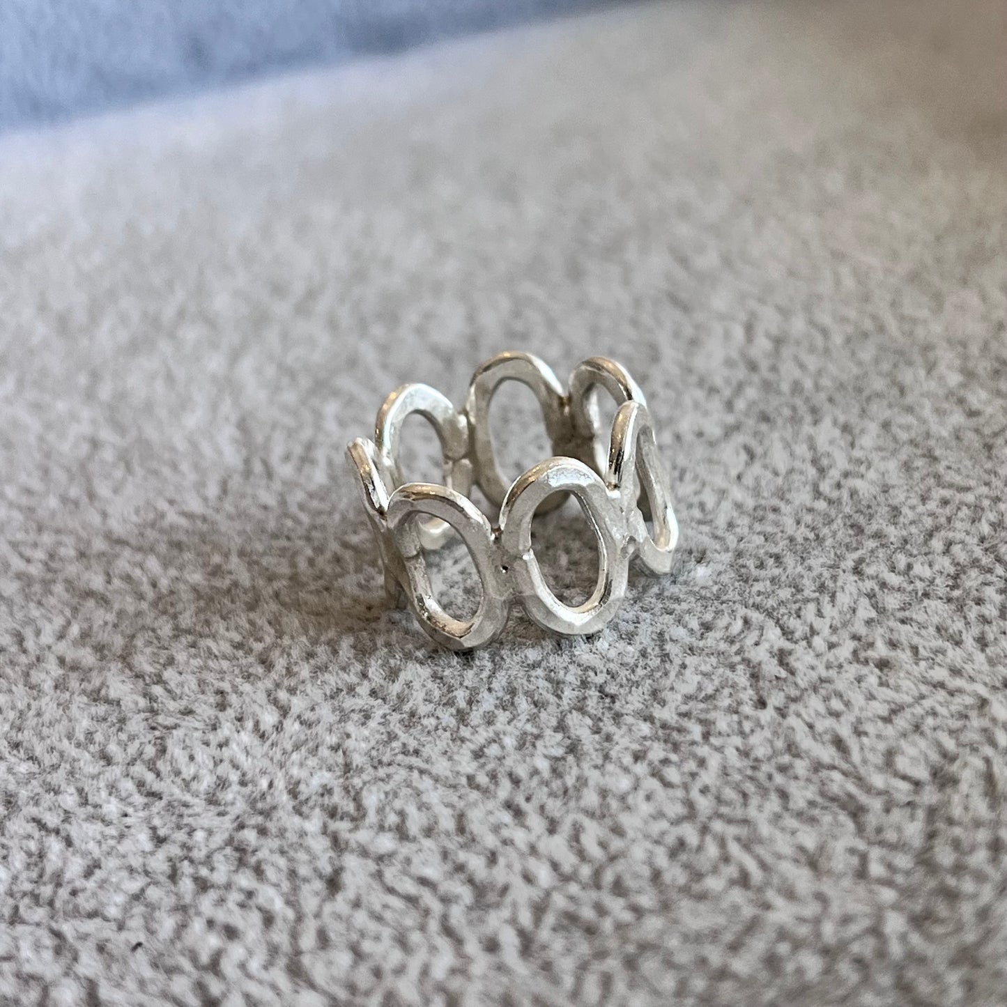 カレンシルバーリング