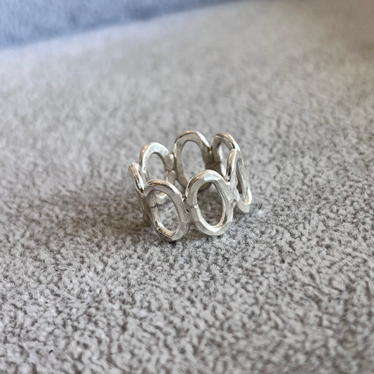 カレンシルバーリング