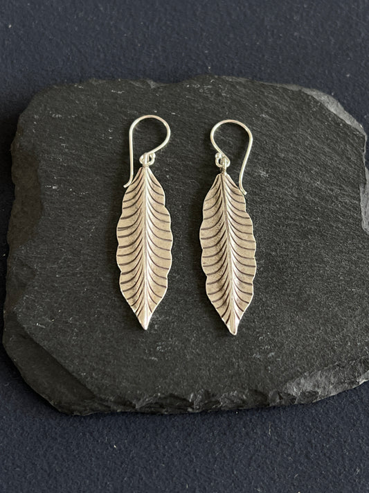 カレンシルバー フックピアス リーフ 約48×14mm(フック含まないサイズ)