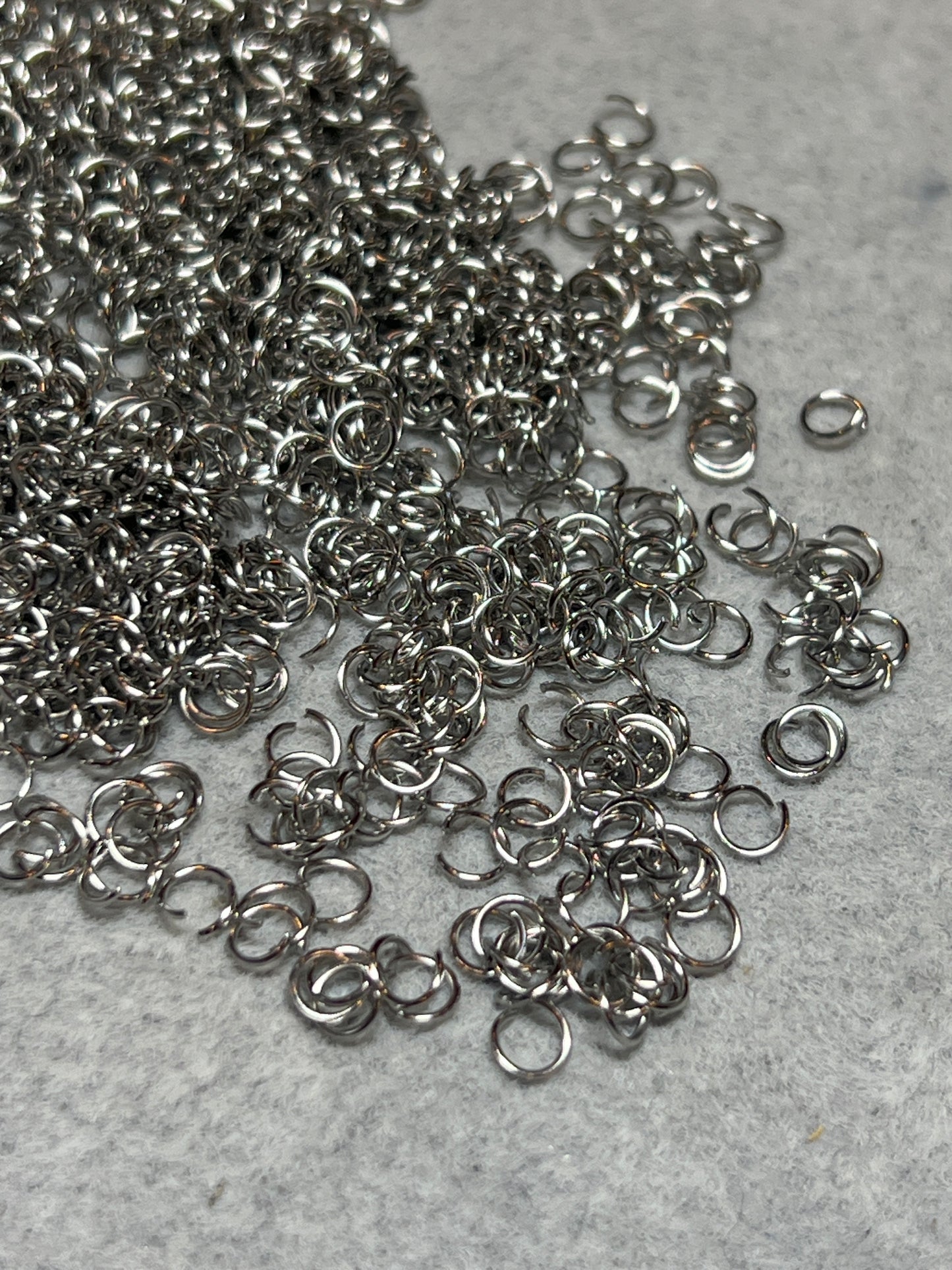 約1000個 丸カン ステンレススチール 4mm 線0.5mm