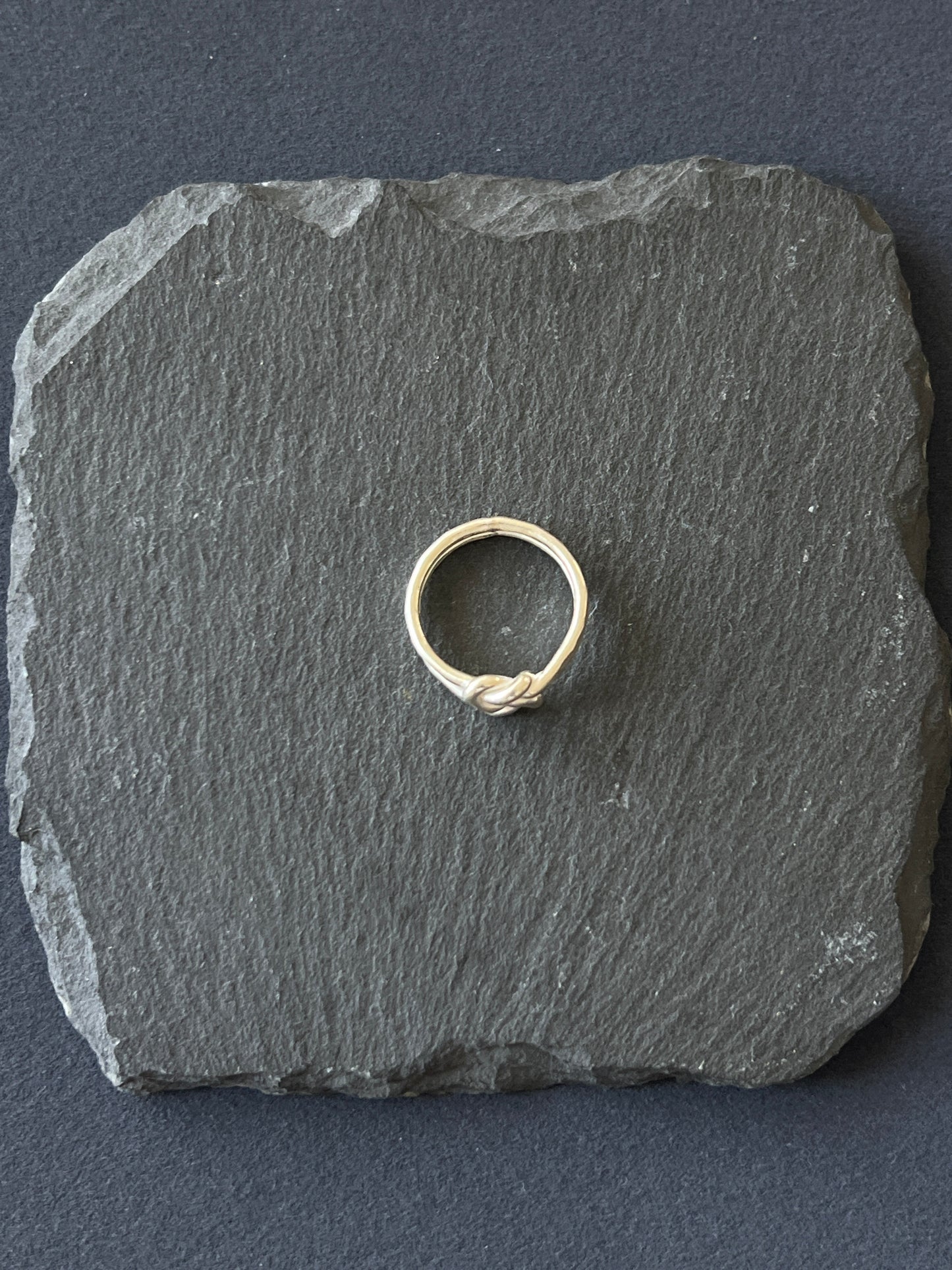 カレンシルバー リング 7.8×3.5mm
