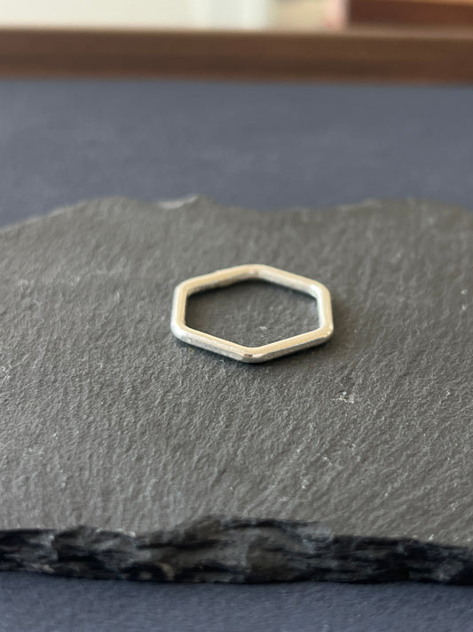 カレンシルバー リング 六角 約2.1×2.1mm