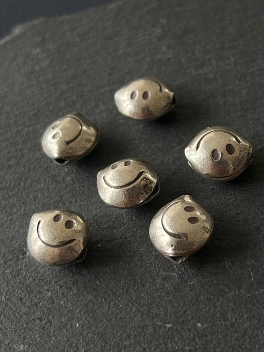 1個 カレンシルバー 貫通パーツ 12×11×7mm