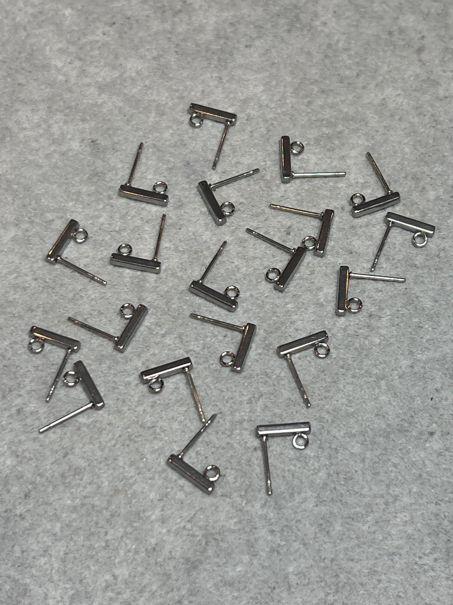 20個 バー付きポストピアス ステンレススチール 13×10mm