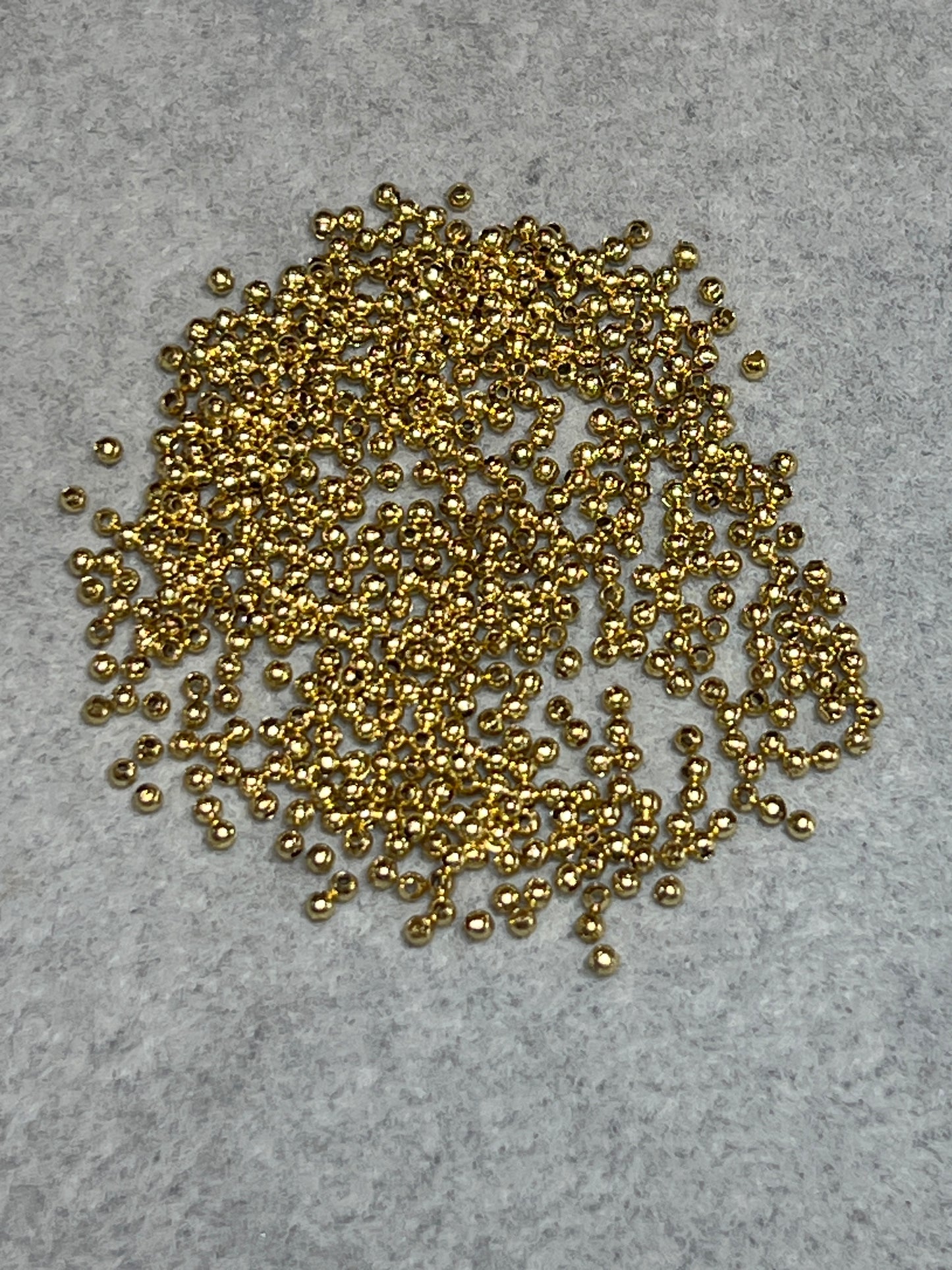 約500個 ラウンドビーズ スペーサー ステンレススチール18KGP 2×2mm 穴0.8mm