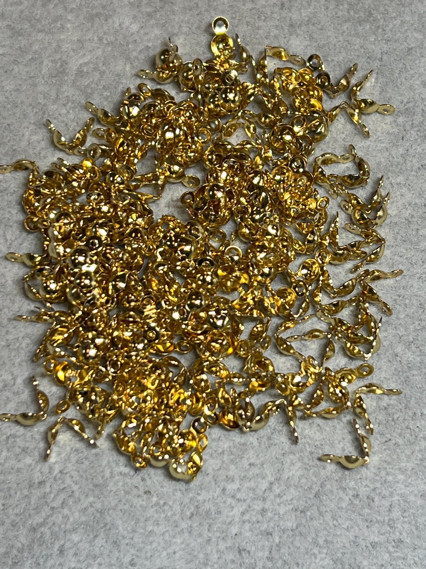 200個 ダルマチップ ステンレススチール18KGP 8×4mm 穴1.2mm