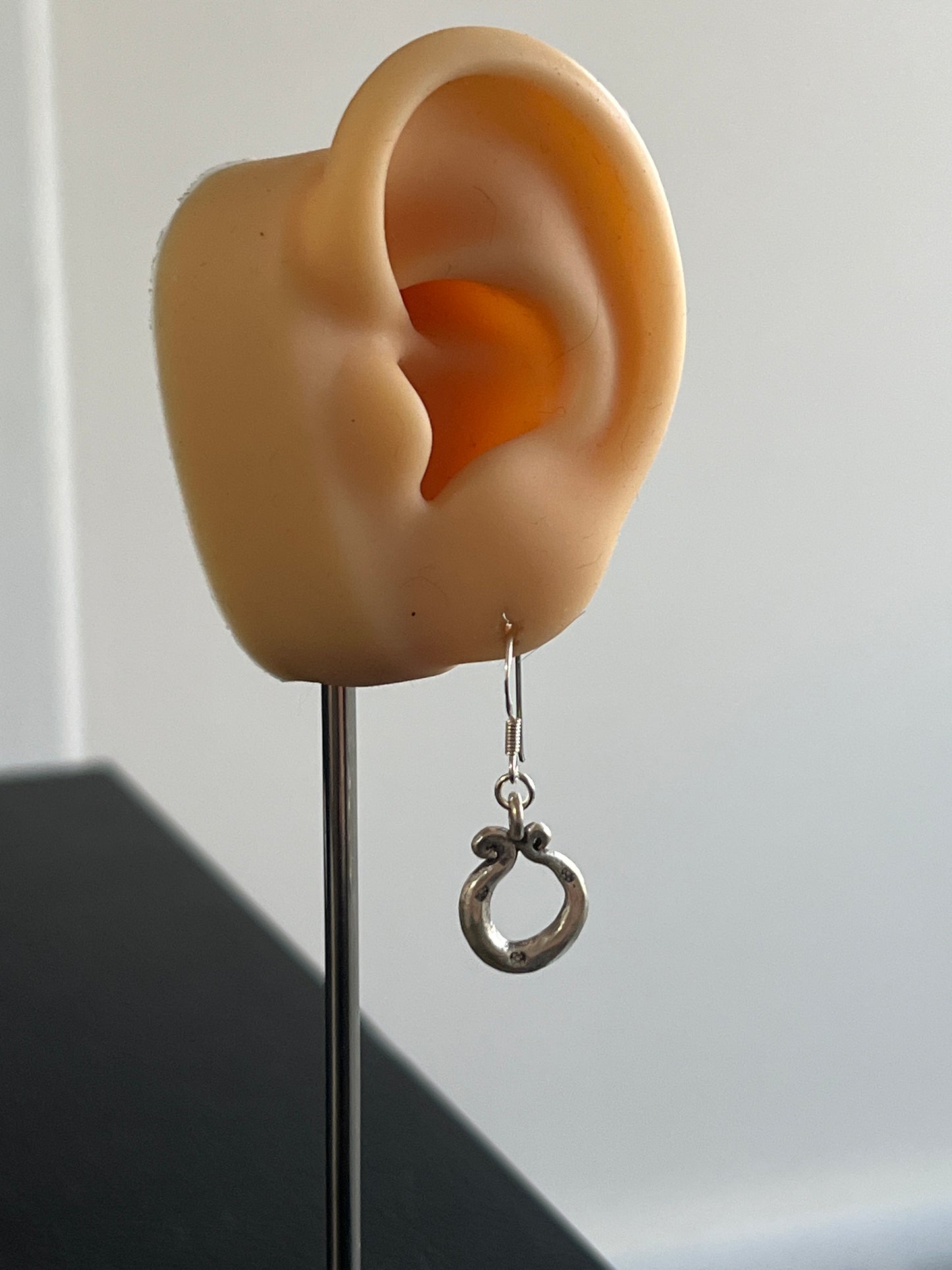 カレンシルバー フックピアス 約18×13mm フック込み高さ約34mm