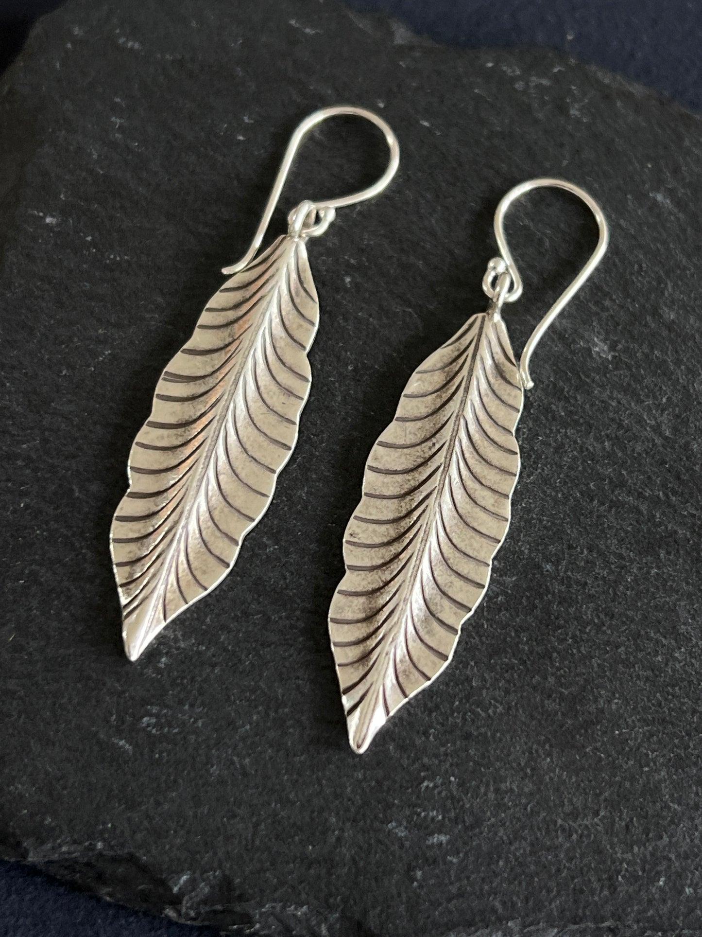 カレンシルバー フックピアス リーフ 約48×14mm(フック含まないサイズ)
