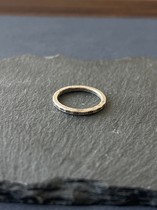 カレンシルバー リング ドット柄  約1.9×厚み1.5mm