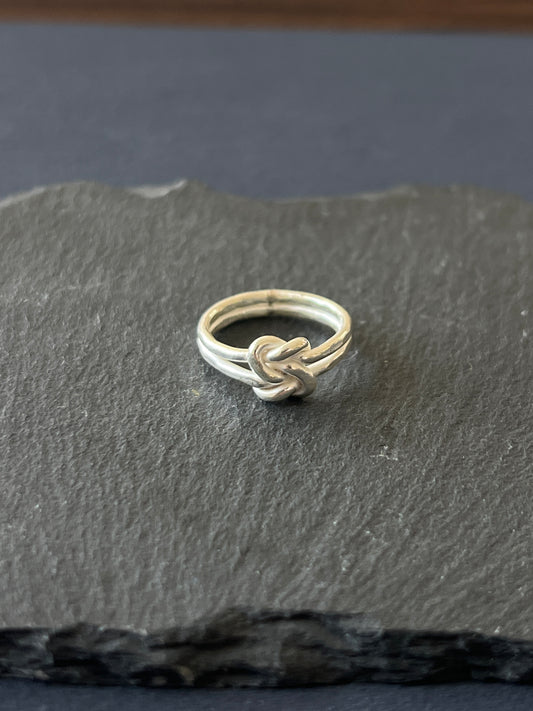 カレンシルバー リング 7.8×3.5mm