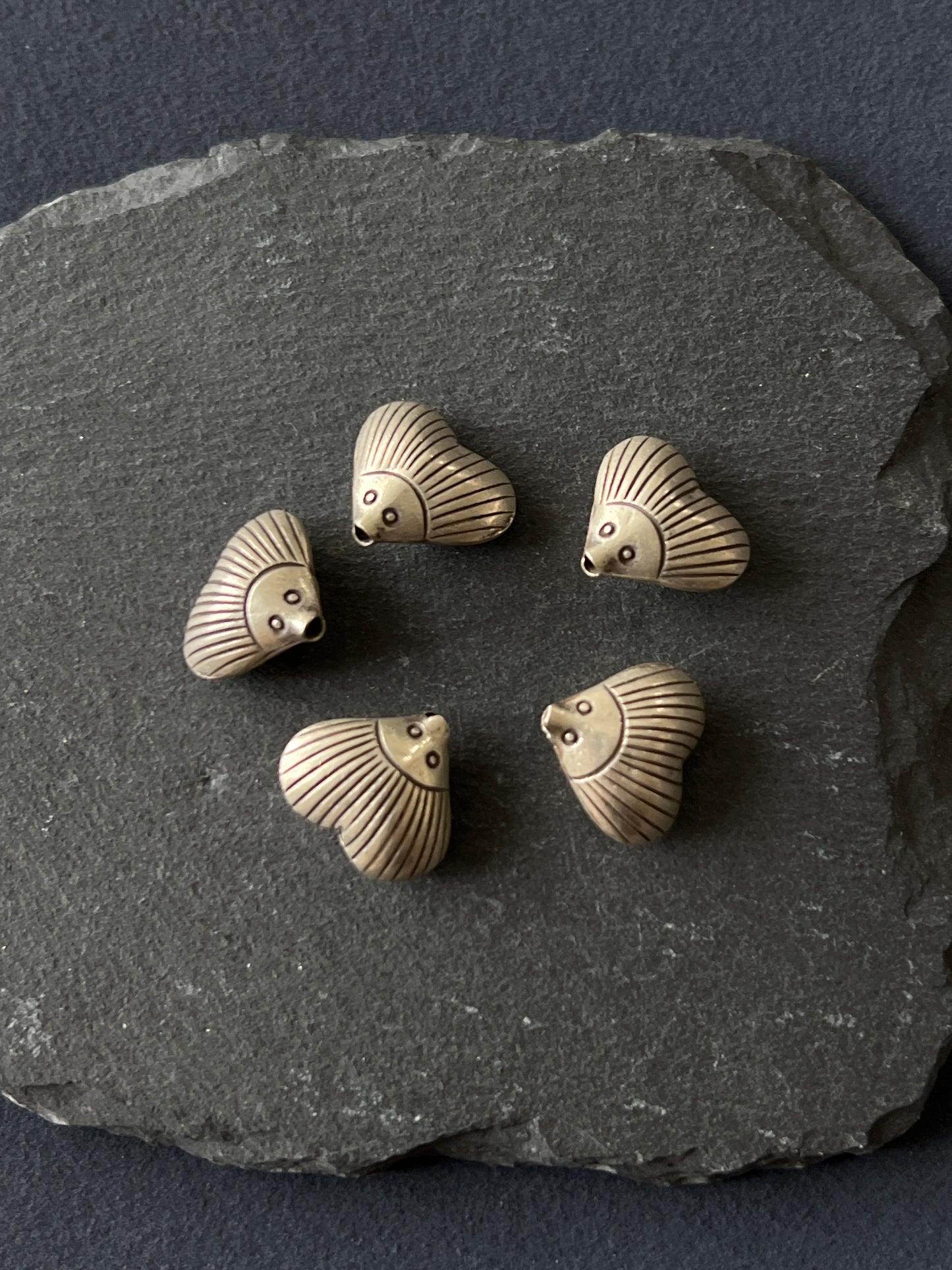 1個 カレンシルバー 貫通パーツ 14×16×8mm