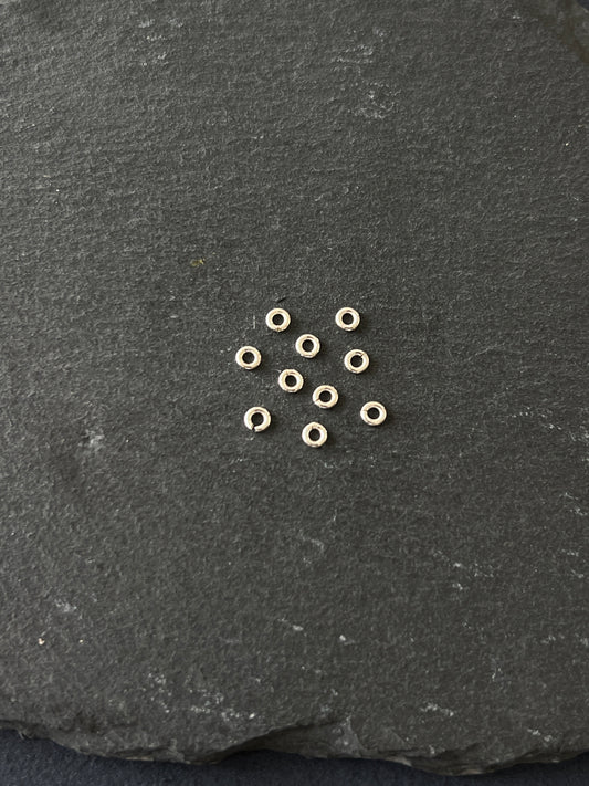 10個 シルバー925 丸カン 2.8mm 線0.6mm