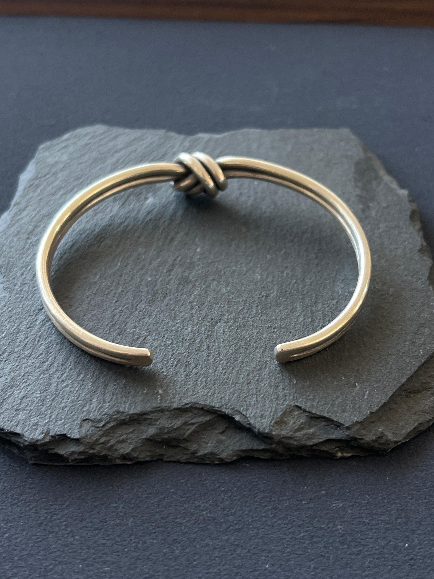 カレンシルバー バングル センター10mm 腕5mm