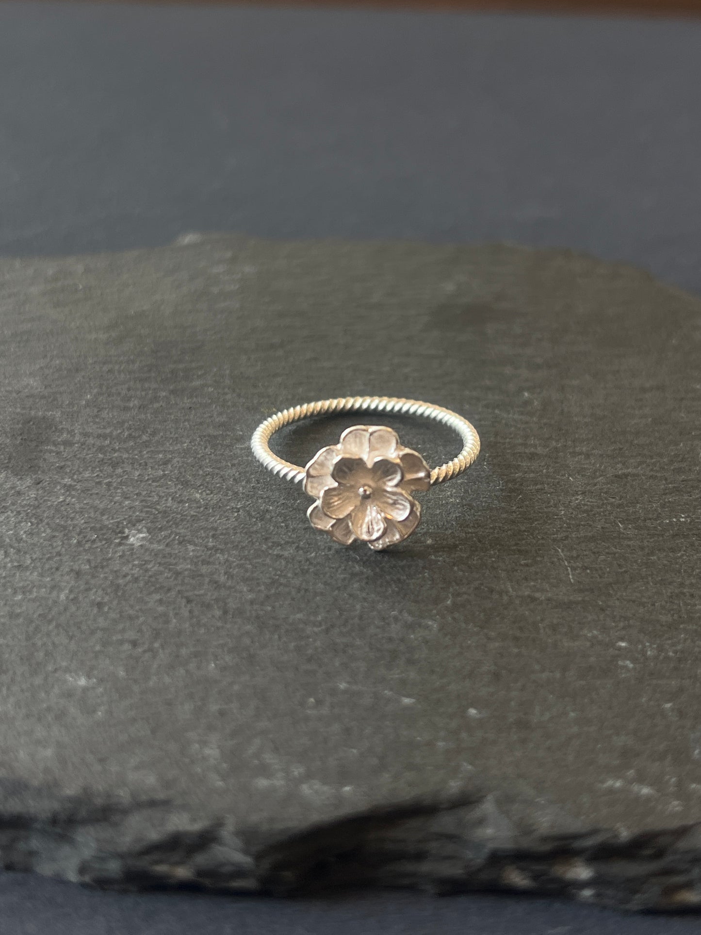 シルバー925 リング 花 約11mm 腕1.2mm