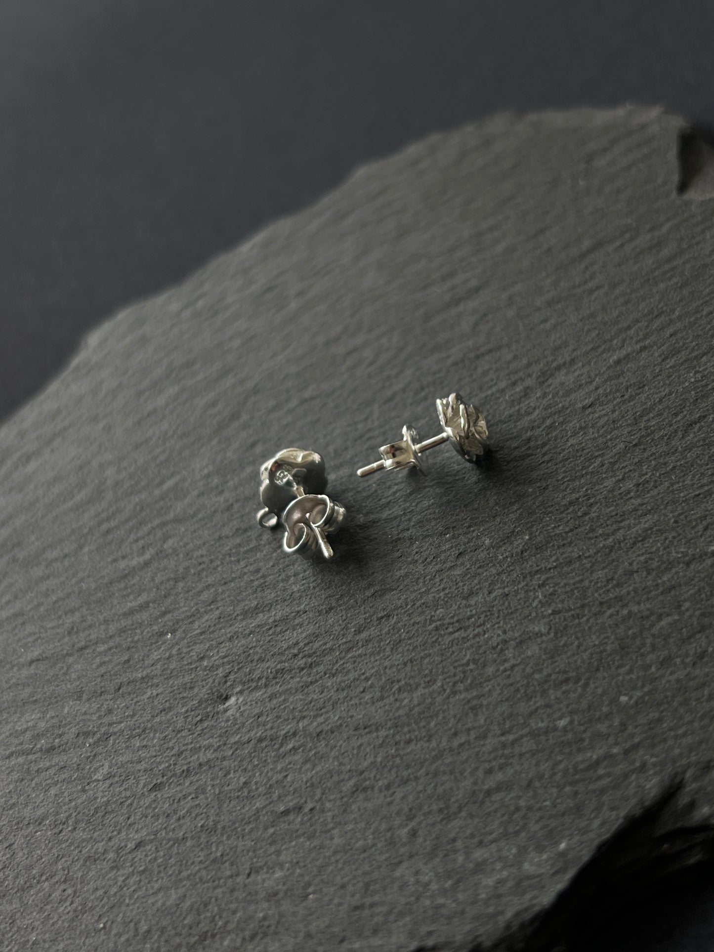 1ペア シルバー925 ポストピアスパーツ 12mm 薔薇 約7mm