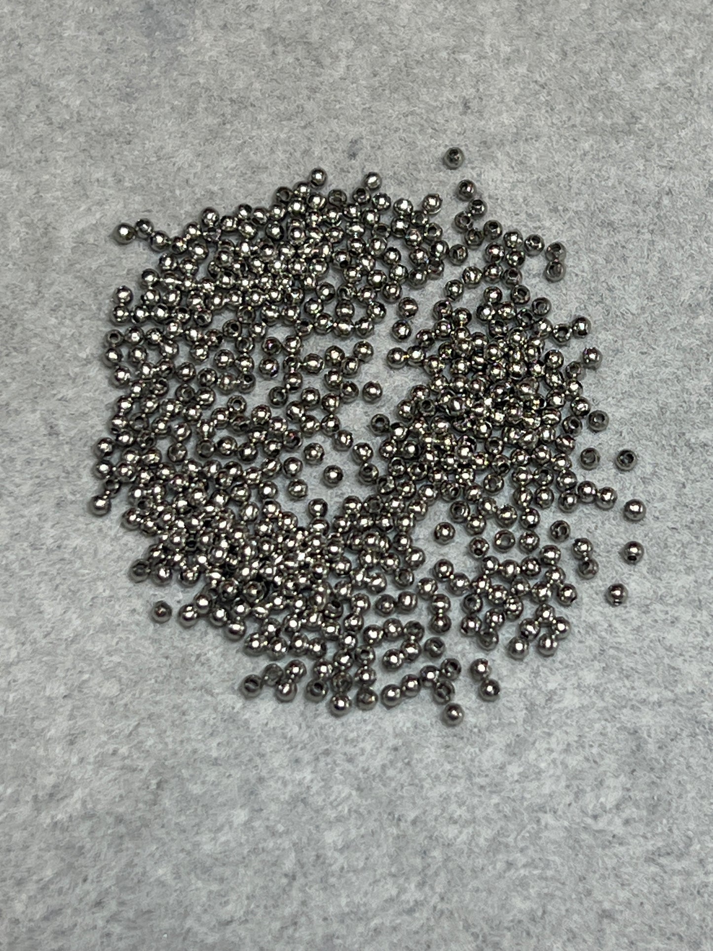 約500個 ラウンドビーズ スペーサー ステンレススチール 2×2mm 穴0.8mm